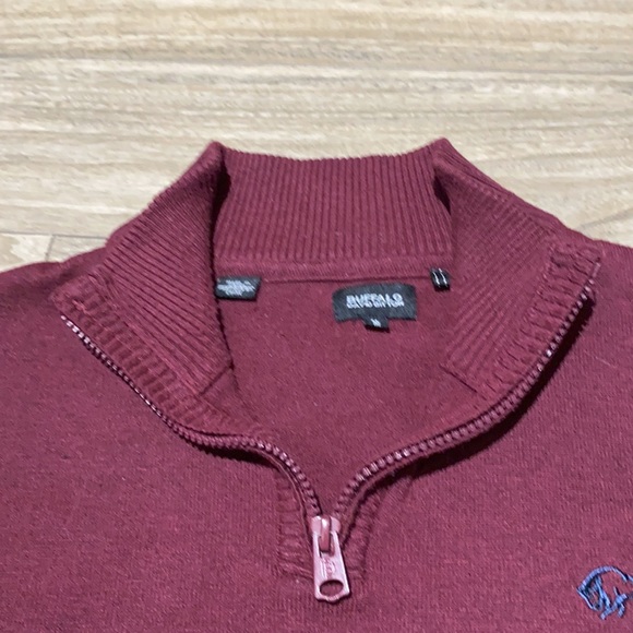 Buffalo sweater. - Picture 4 of 8